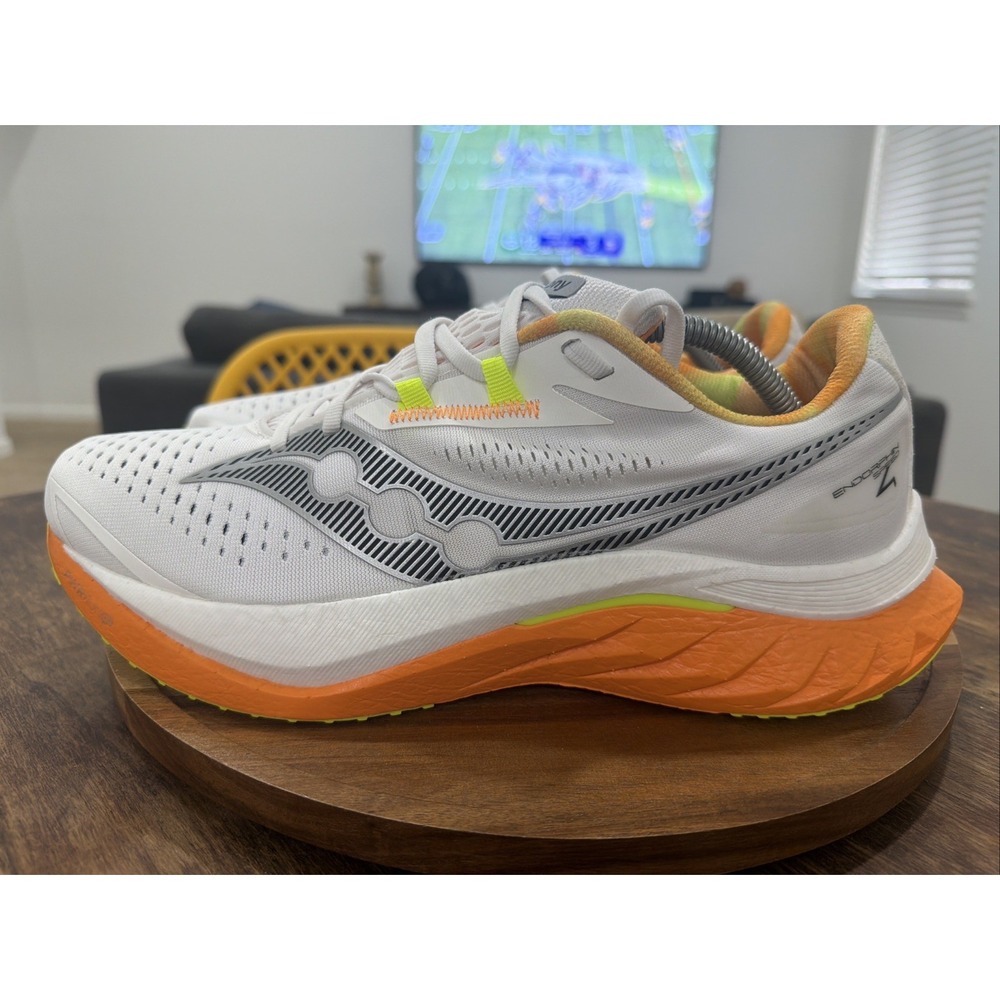 Saucony Endorphin Speed 4 Mens 11.5 US Running Shoe Sneaker White Orange Peel
